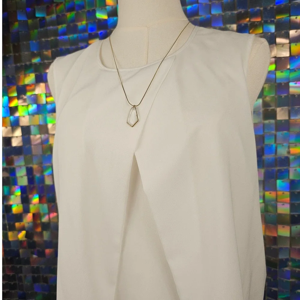 Women's White Sleeveless‎ Overlay Tunic Top
